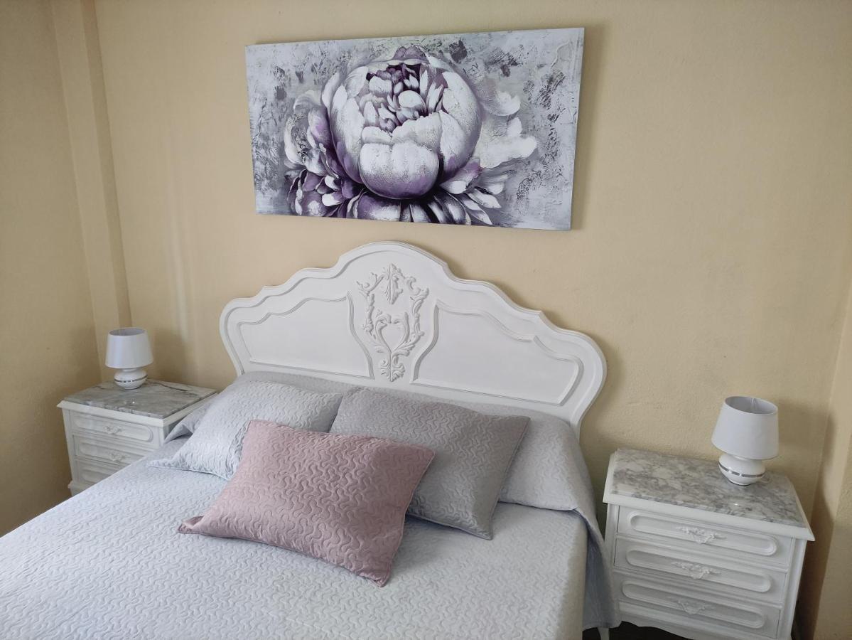 Apartamento Amplio Piso Junto A Playa Victoria *